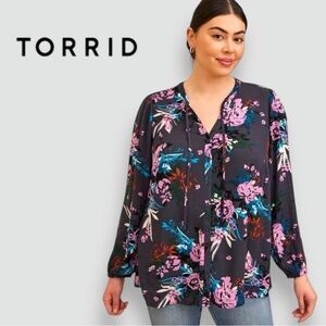 TORRID 4X Crinkle Gauze Button Down Peasant Grey Pink Blue Floral Blouse Top